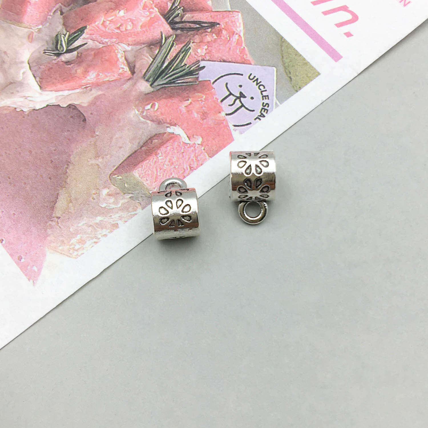 15:1 antique silver tee hanging head 7*11mm hole 4.5 mm-0.9g-13892