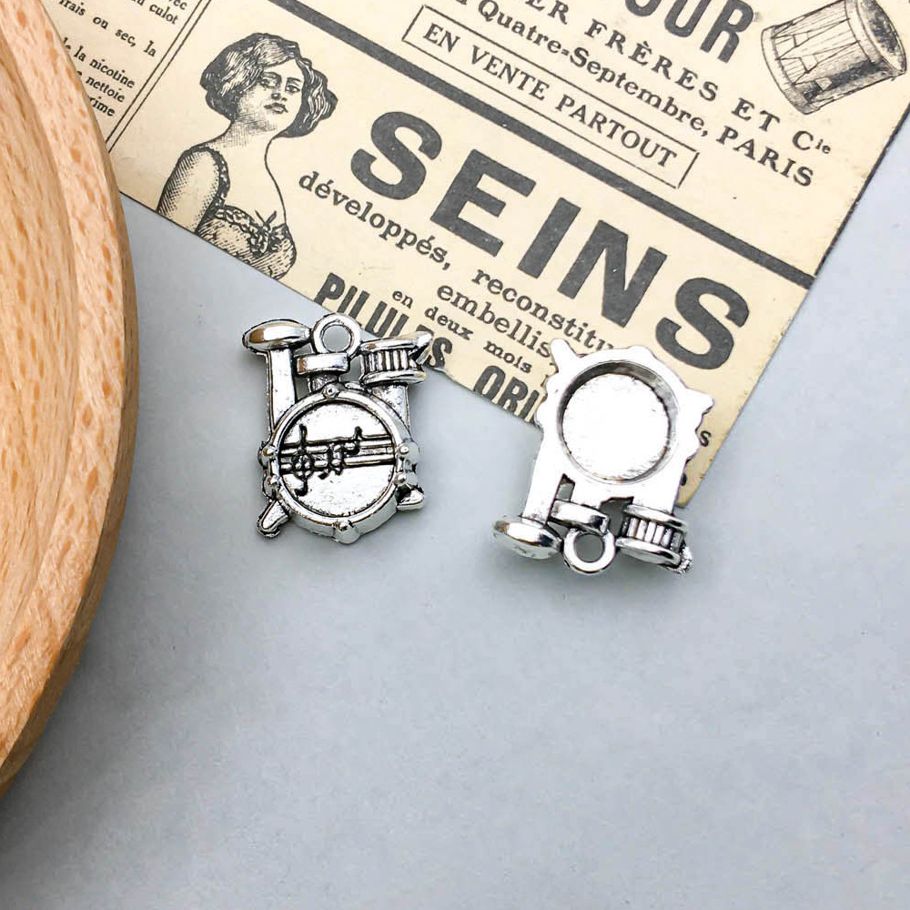 13:1 antique silver musical instrument drum 13*16mm-1.7g-15559