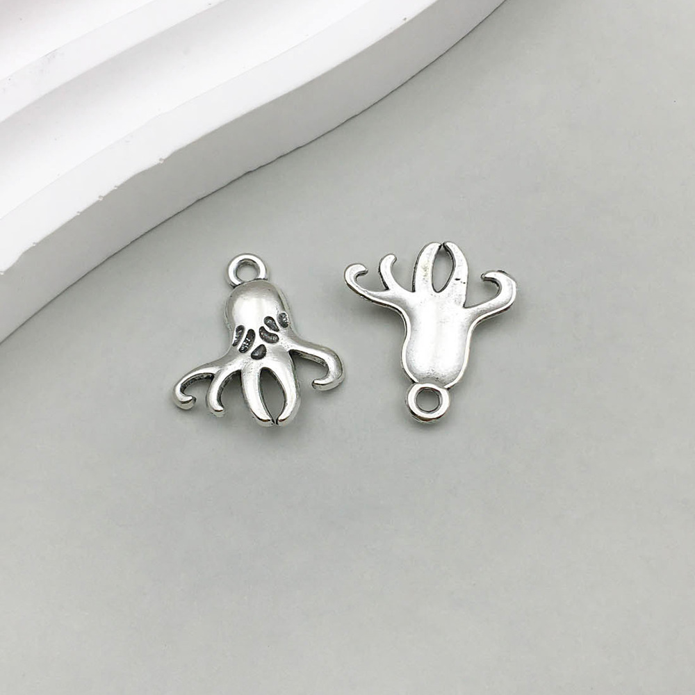 3:1 antique silver ocean small octopus 16*18mm-0.9g-4012