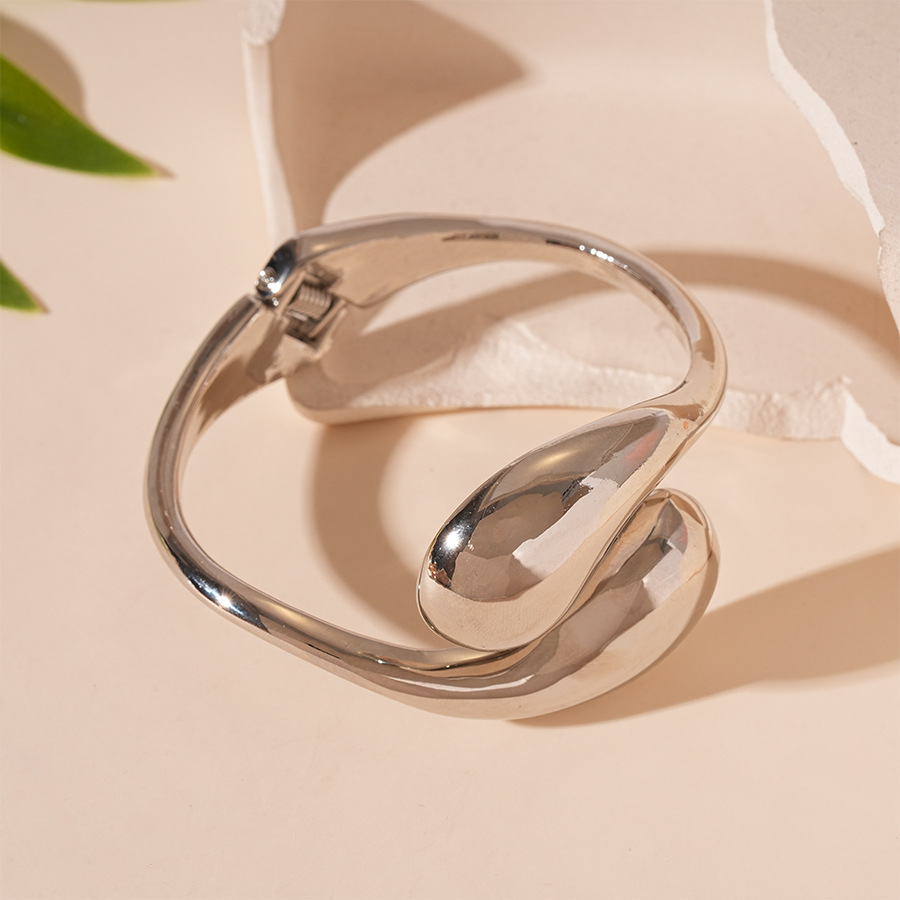 2:Silver water drop open bracelet