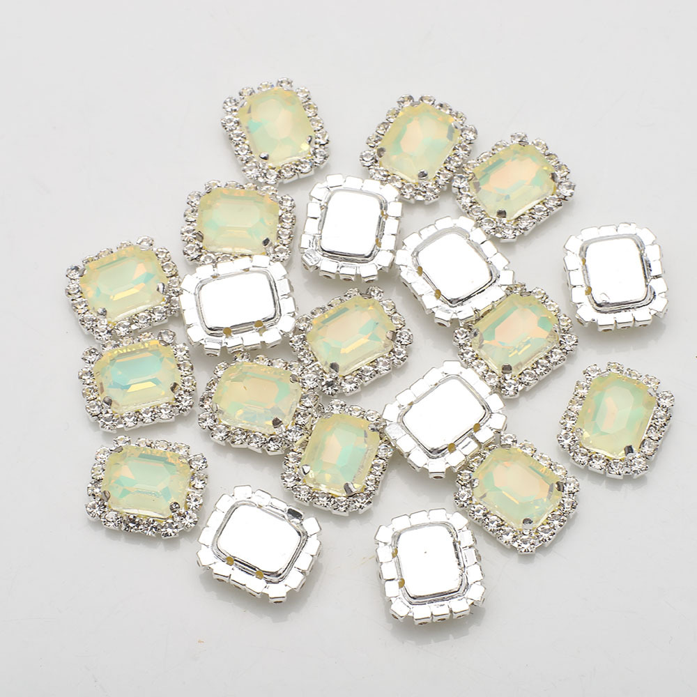 5:05 light yellow AB