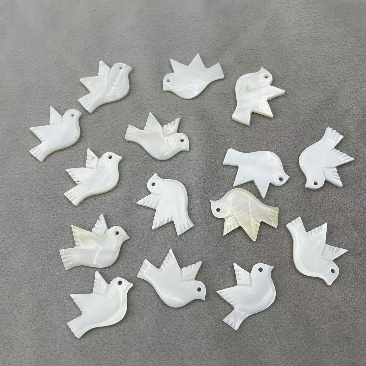 20*28mm peace pigeon