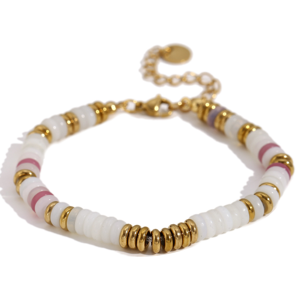 Gold-pink white jade stone