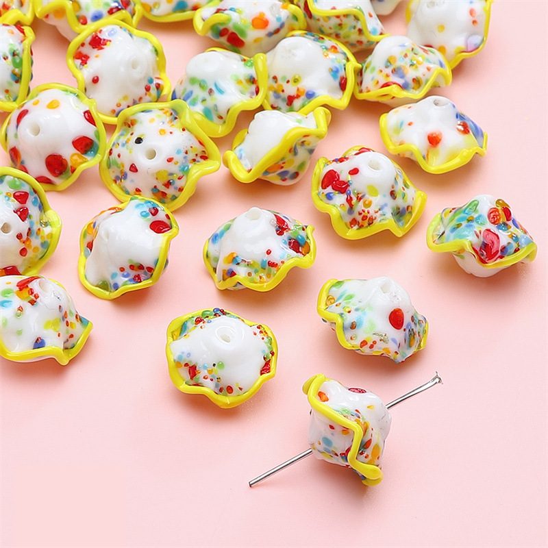 13:Colored glass beads yellow