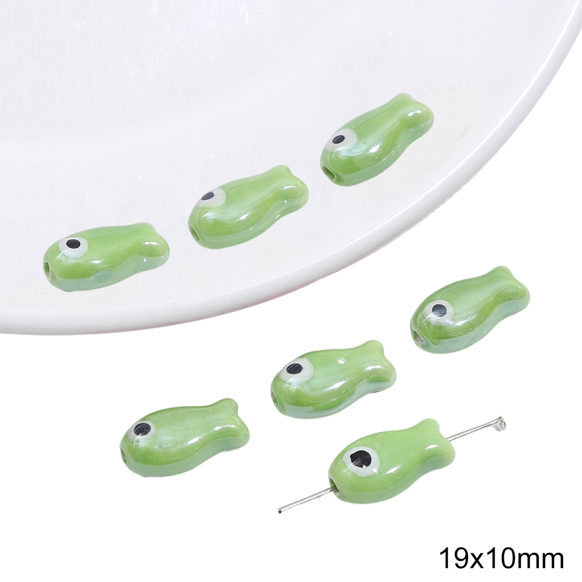 8:Double-sided small fish 19x 10mm 2/bag