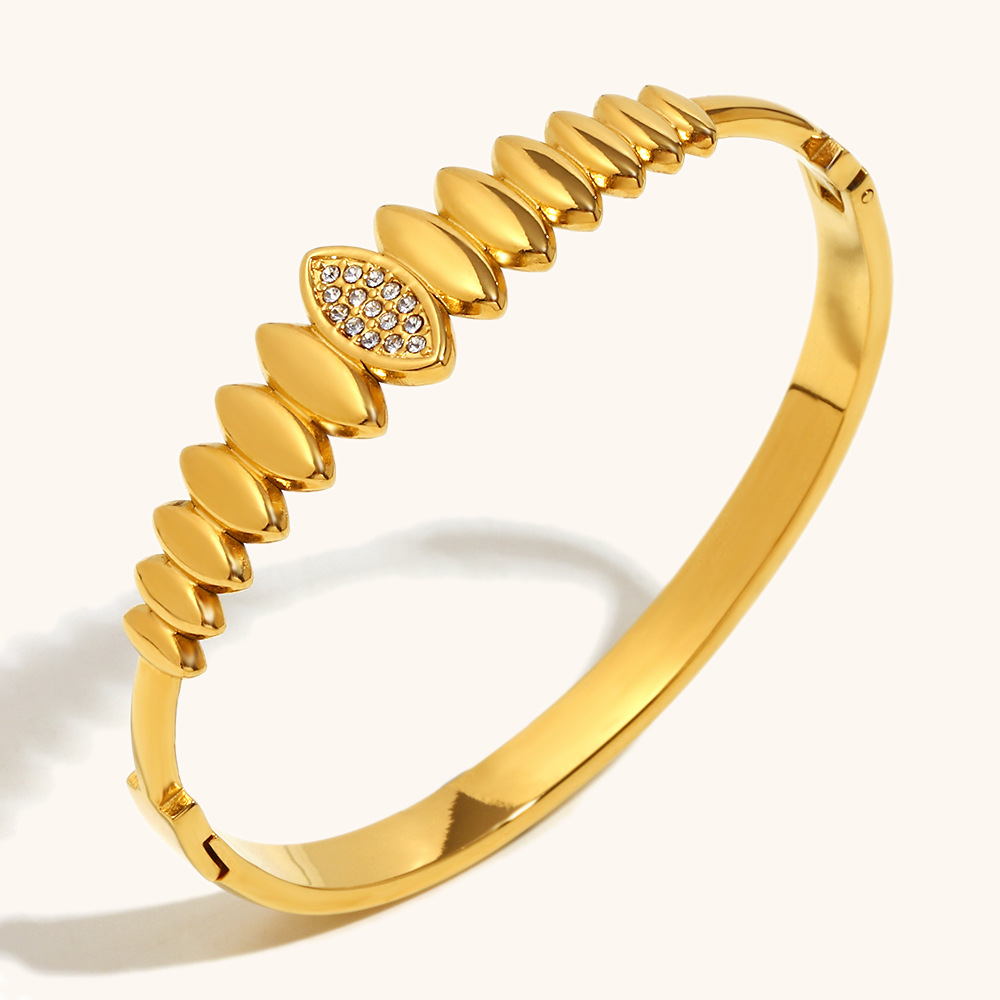 2:水滴排列卡扣手镯-金色