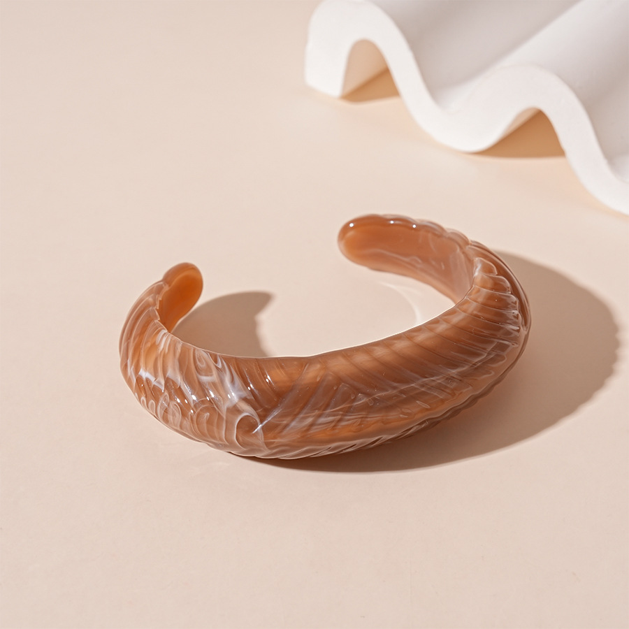 2:Dark brown threaded open bracelet