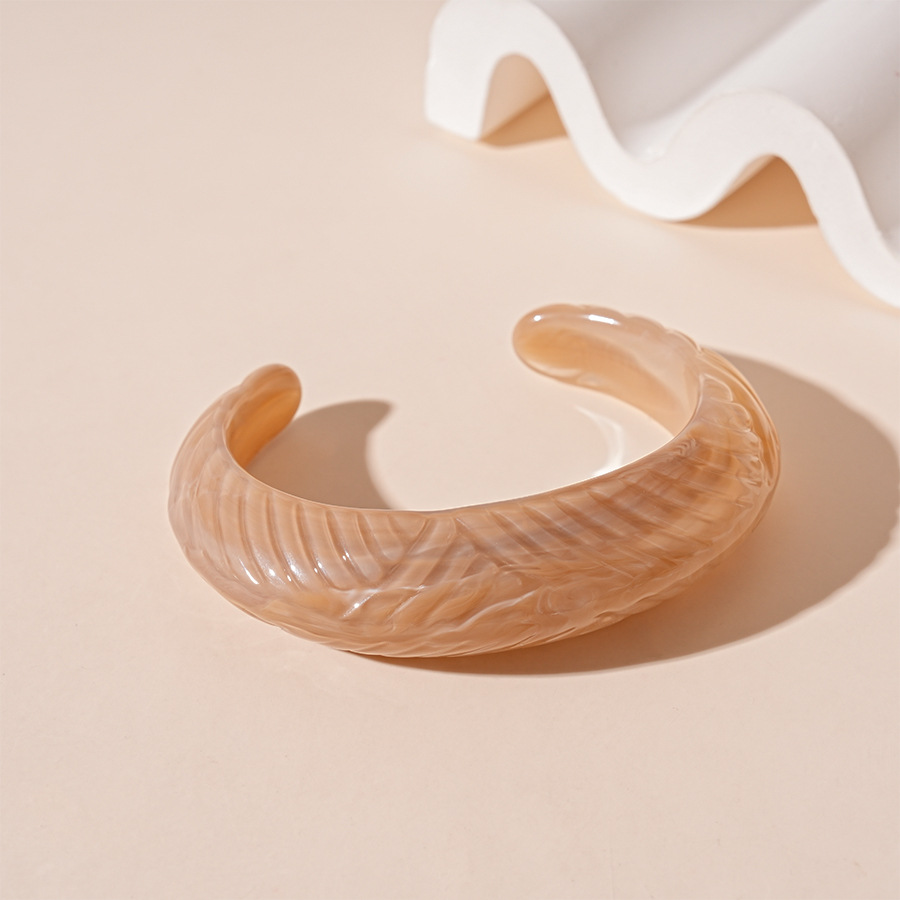 3:Light brown threaded open bracelet