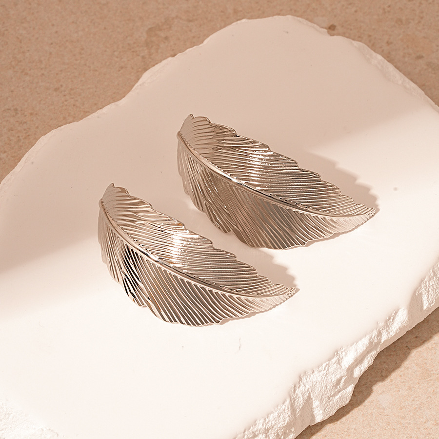 2:Silver needle-silver leaf stud earrings