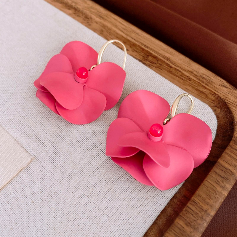 1:Pink Flower Ear Hook