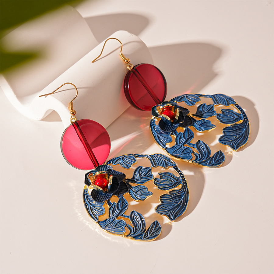 2:Red and blue geometric flower ear hooks