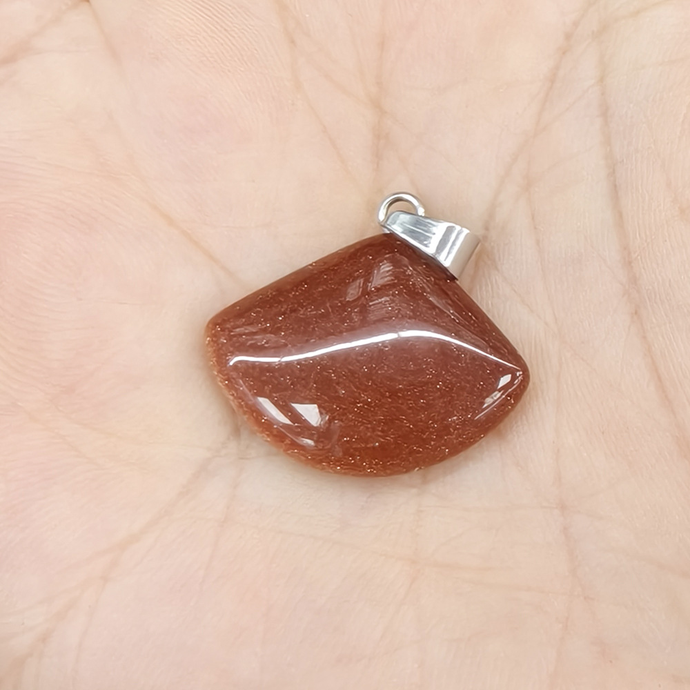 23:Synthetic red gold sand