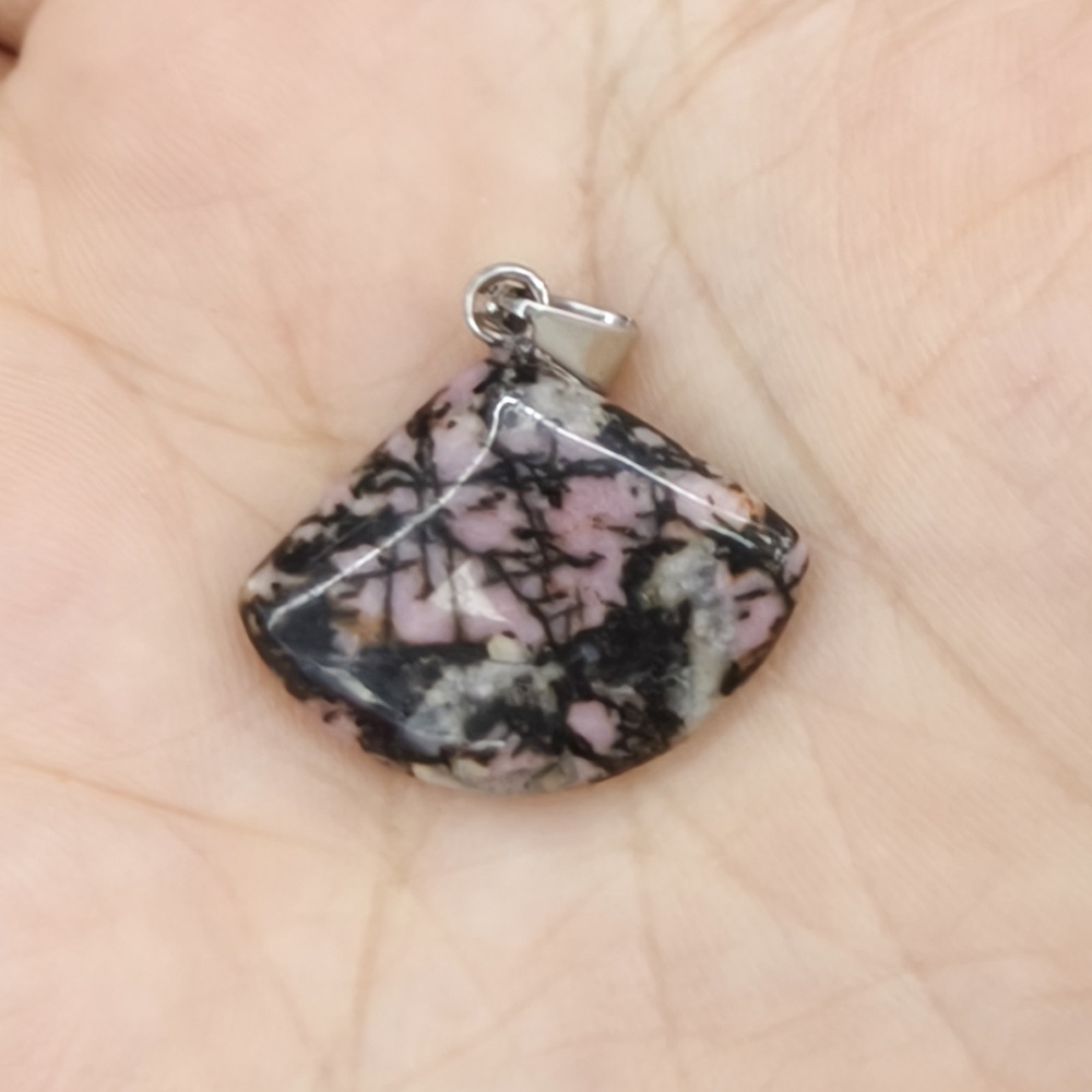 Black line rhodolite