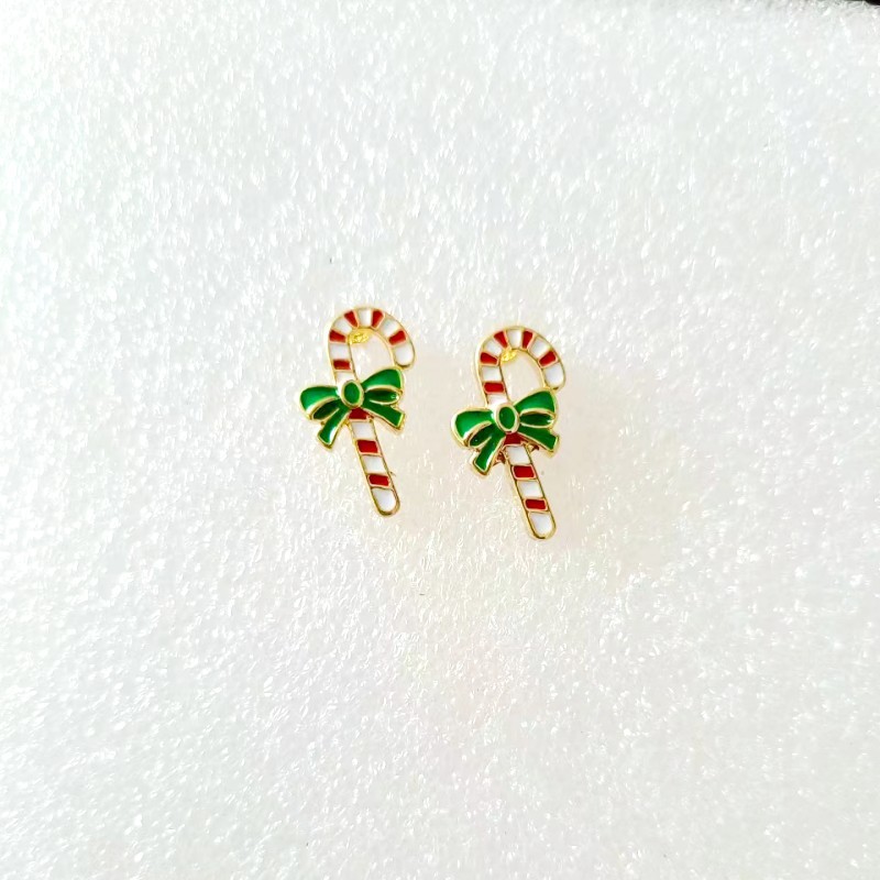 5:5 Christmas crutches