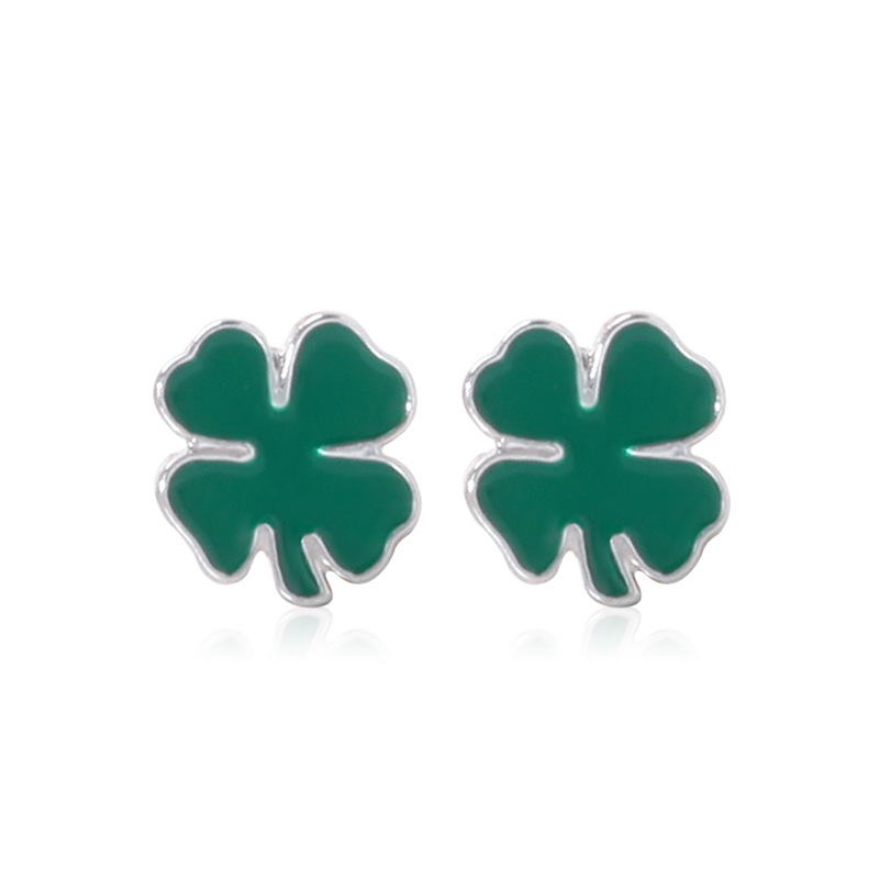 8:Four-leaf clover