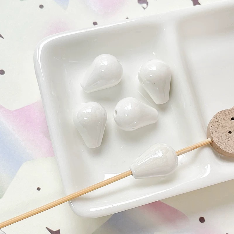 1:Water drops [white]