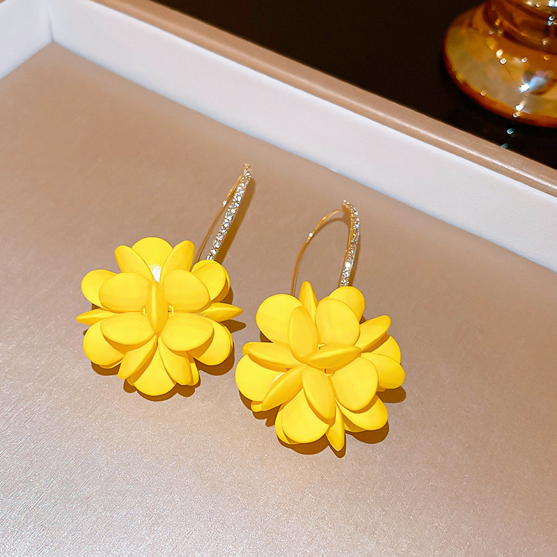 3:Yellow Flower Ear Hook