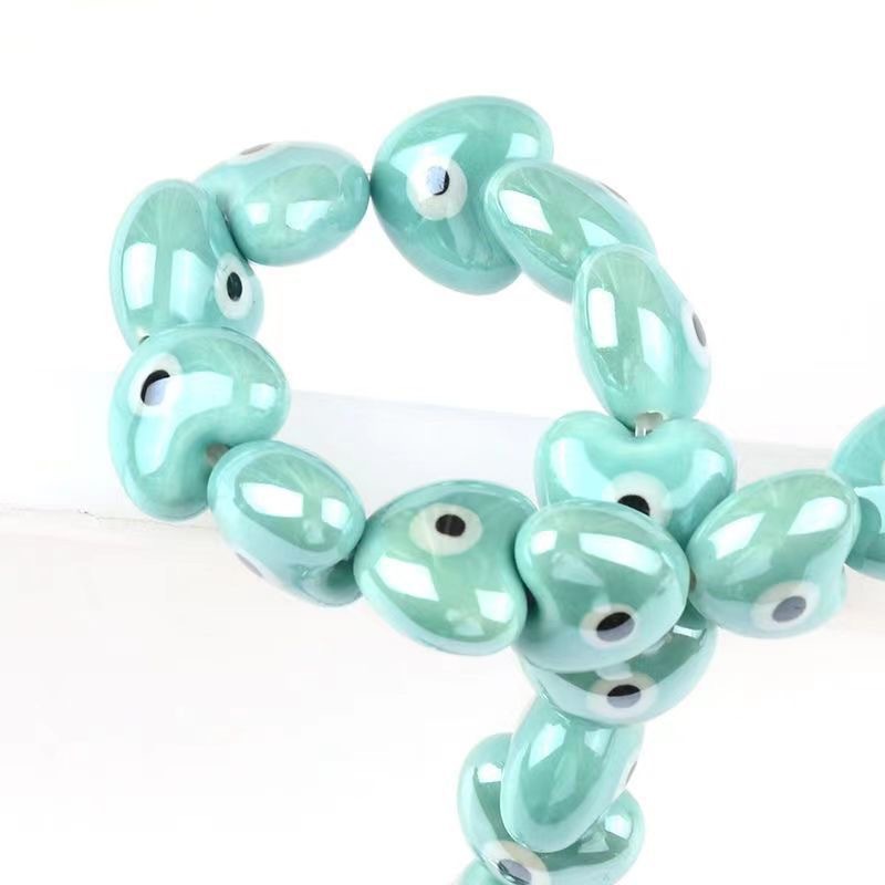 [hole green] love eyes 15*17mm