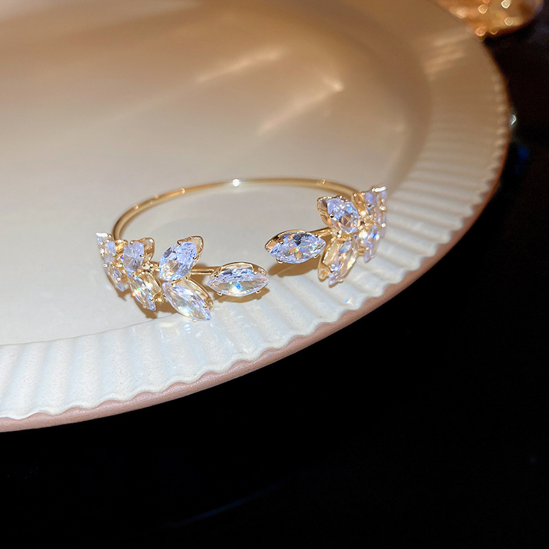 3:Golden Crystal Leaf Bracelet