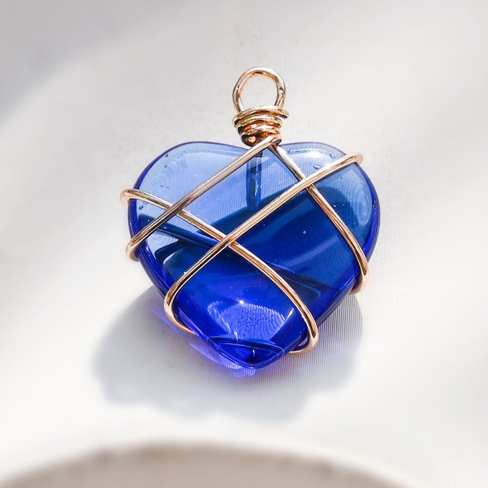 7:Synthetic sapphire blue crystal