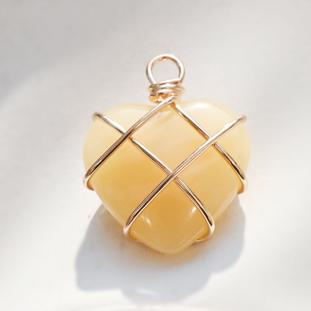 13:Synthetic citrine