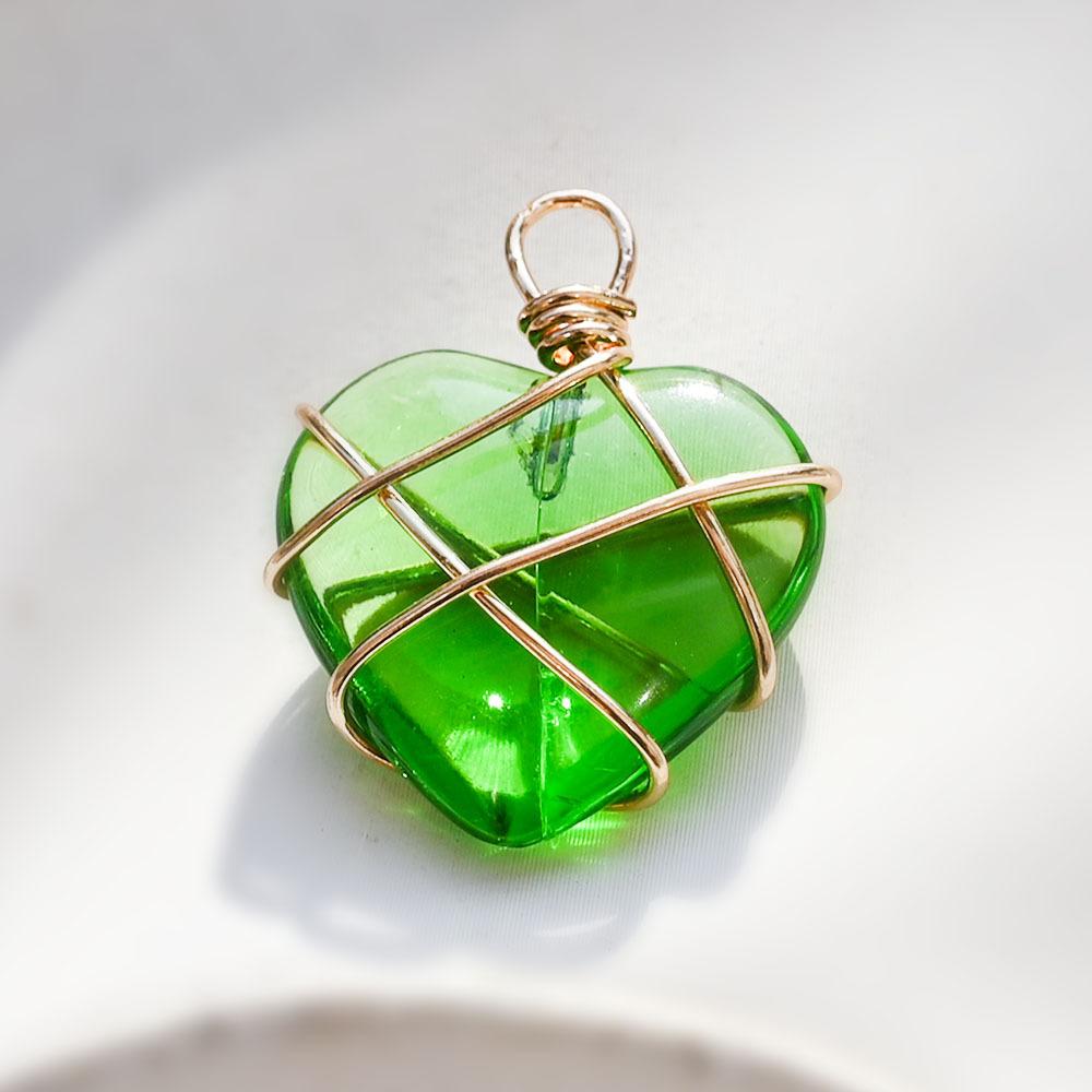 Synthetic Green Crystal