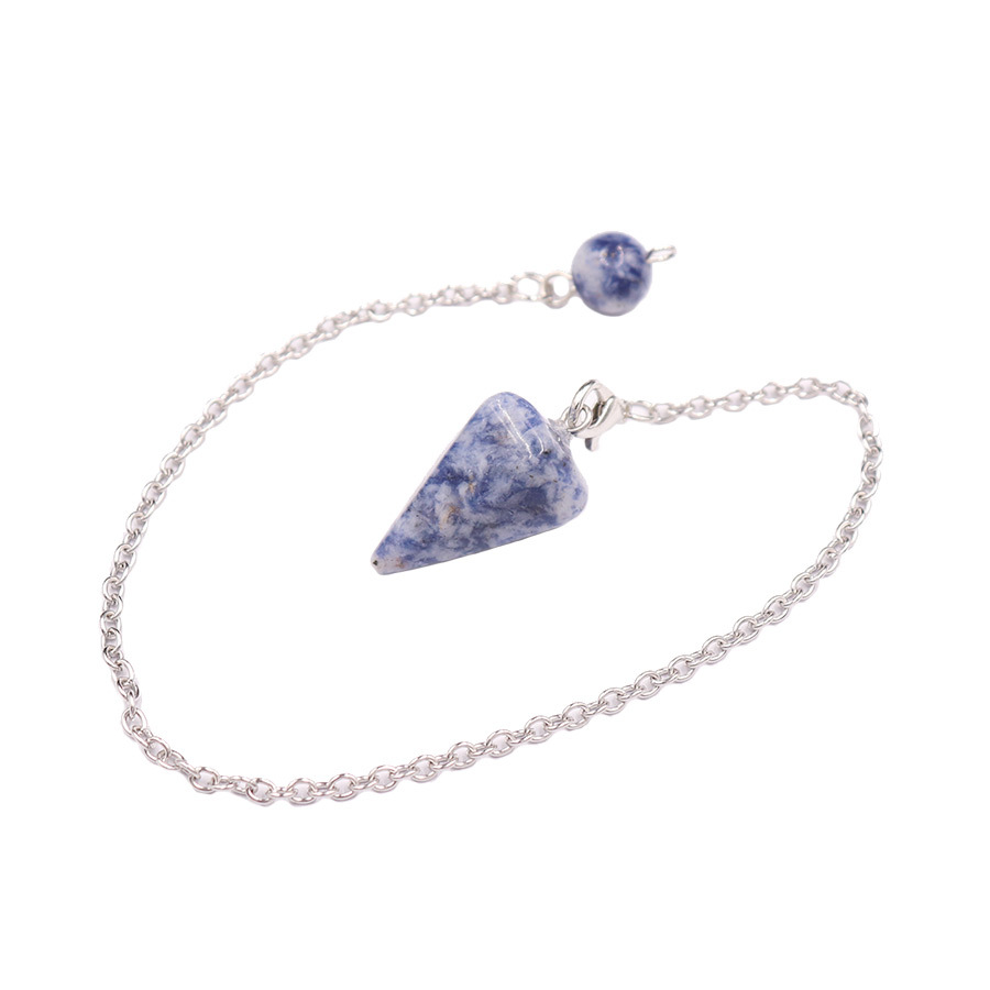 11:Blue and white dots