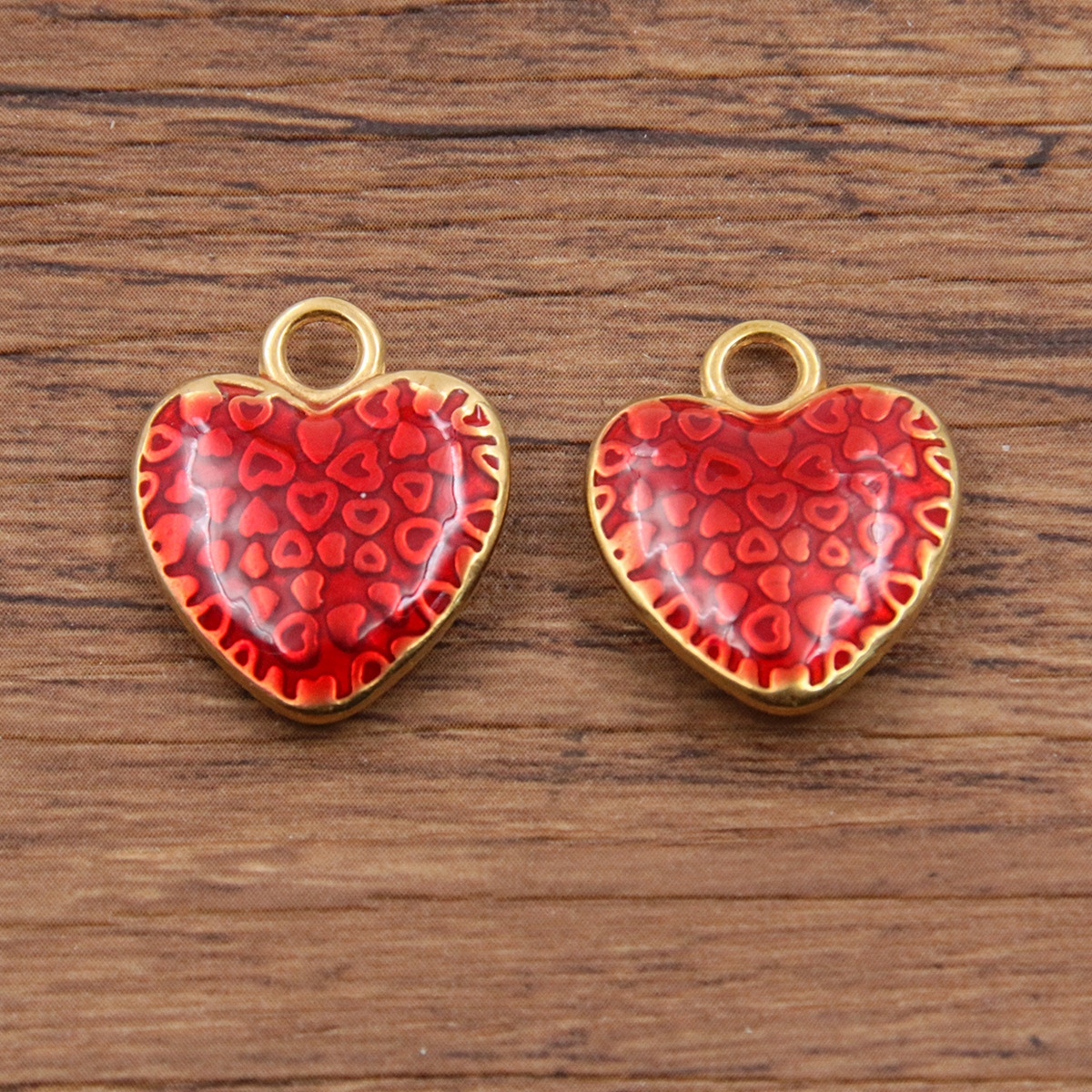 1:Love pendant 17x20mm 3.9g