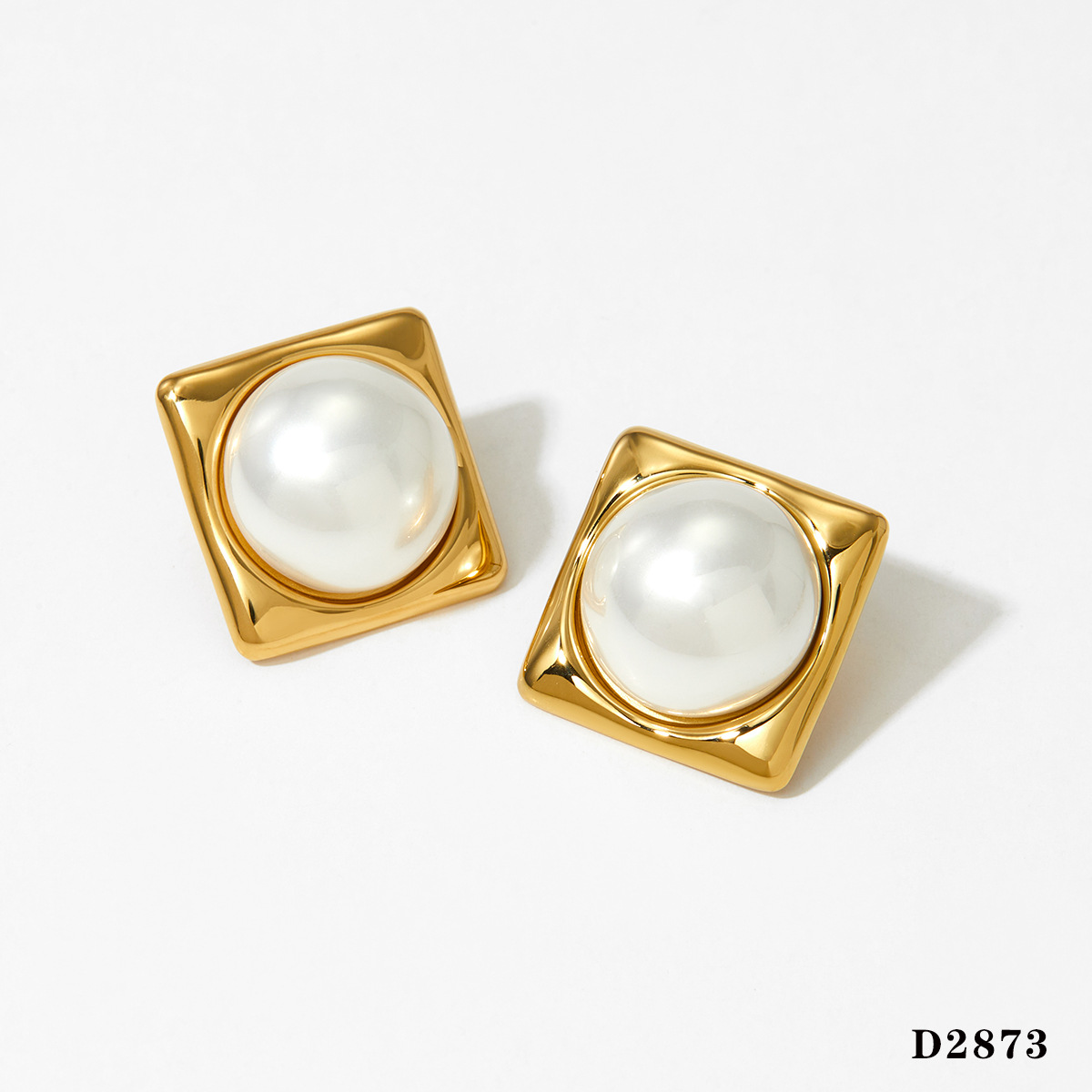 1:Gold square earrings d2873