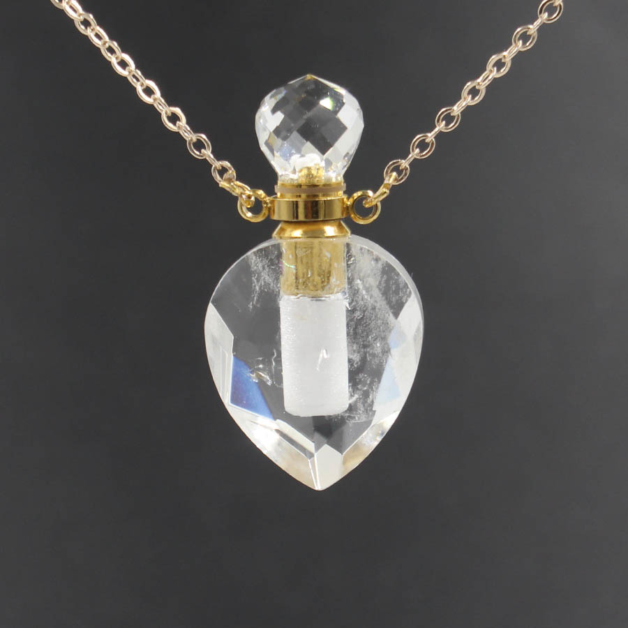 White crystal (including chain)