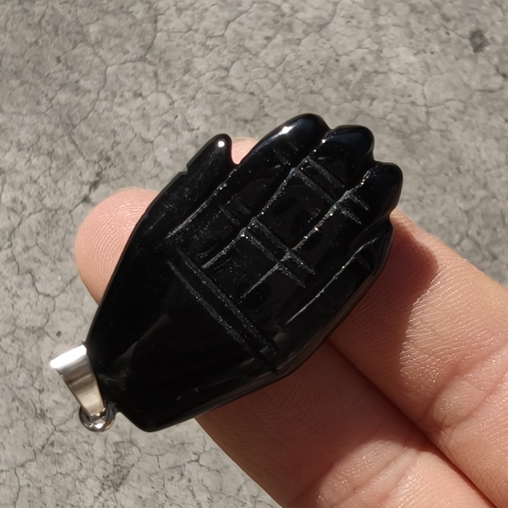 7:Schwarzer Obsidian