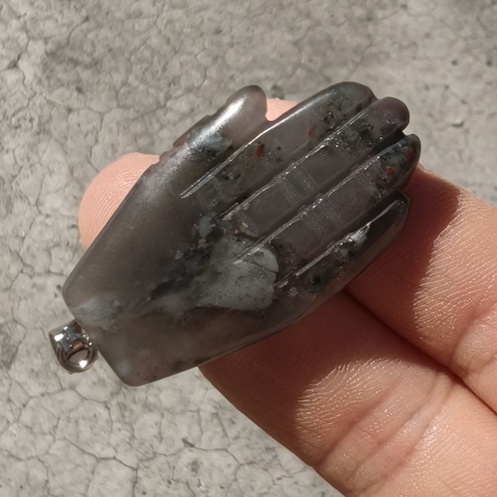 10:Afrikanischer Blutstein