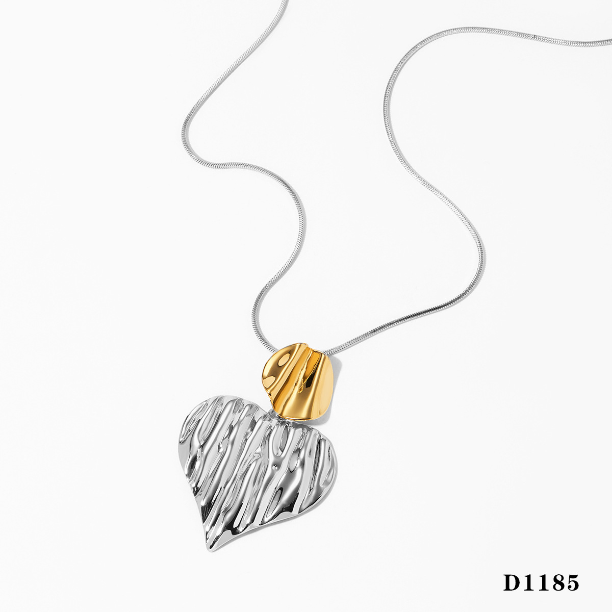 3:Two-color necklace d1185