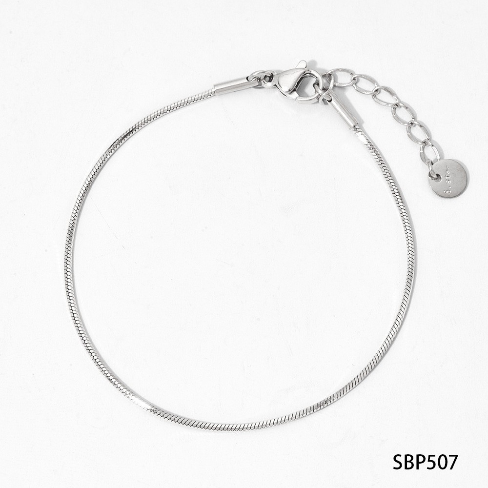Silver bracelet b507