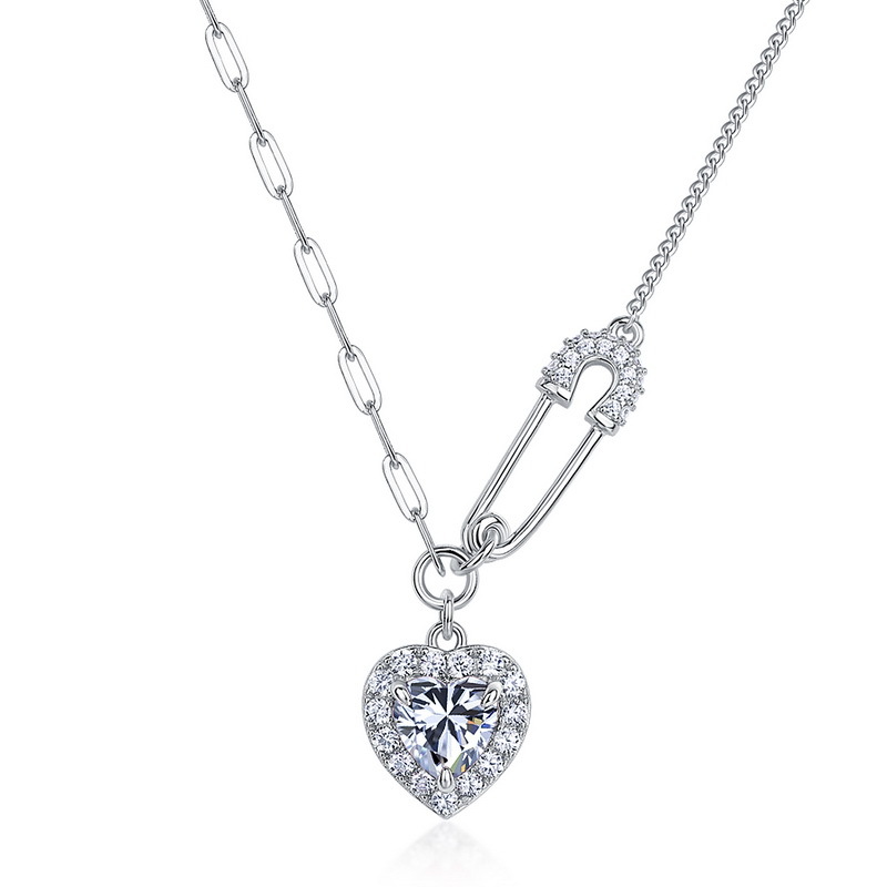 2:5a zircon (main stone heart 7*7mm)