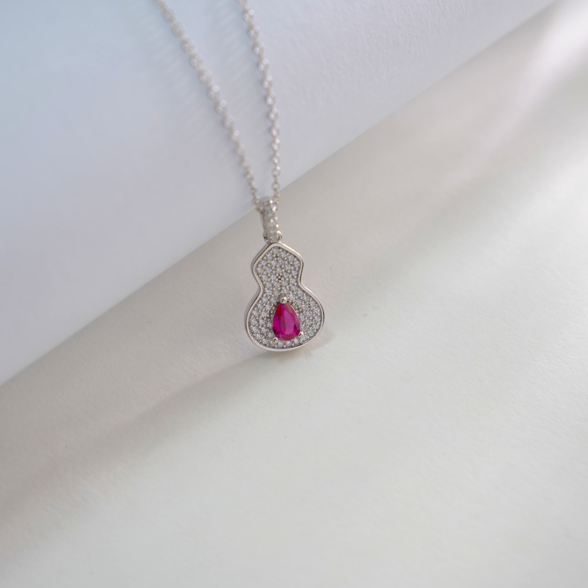 2:synthetic Ruby NL022497