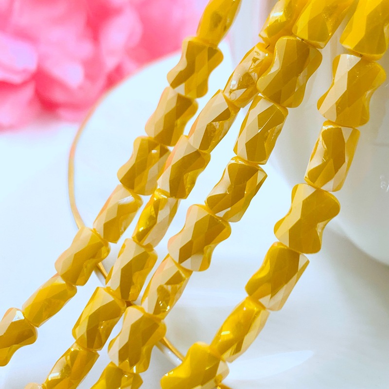 19:Porcelain Yellow AB