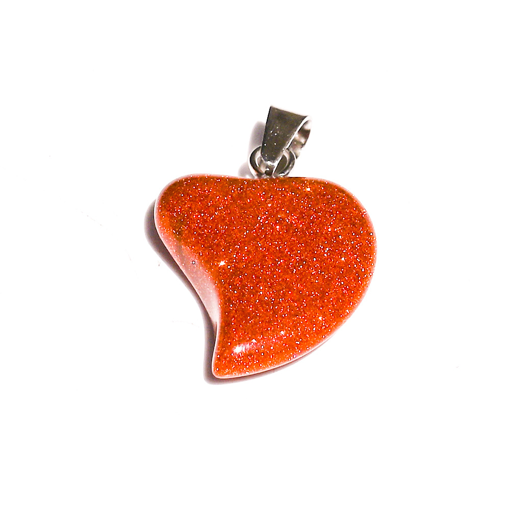 22:Synthetic red sands