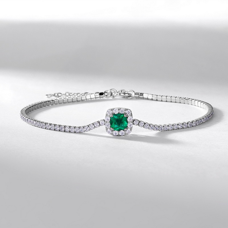 Synthetic emerald Nummer 1