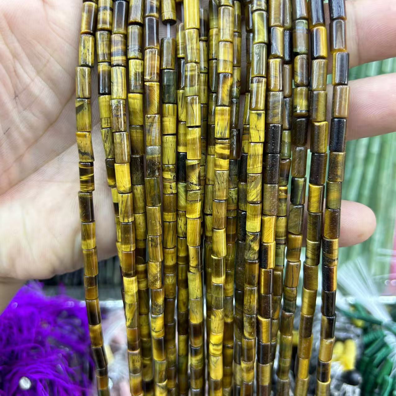 L-24 tiger eye stone