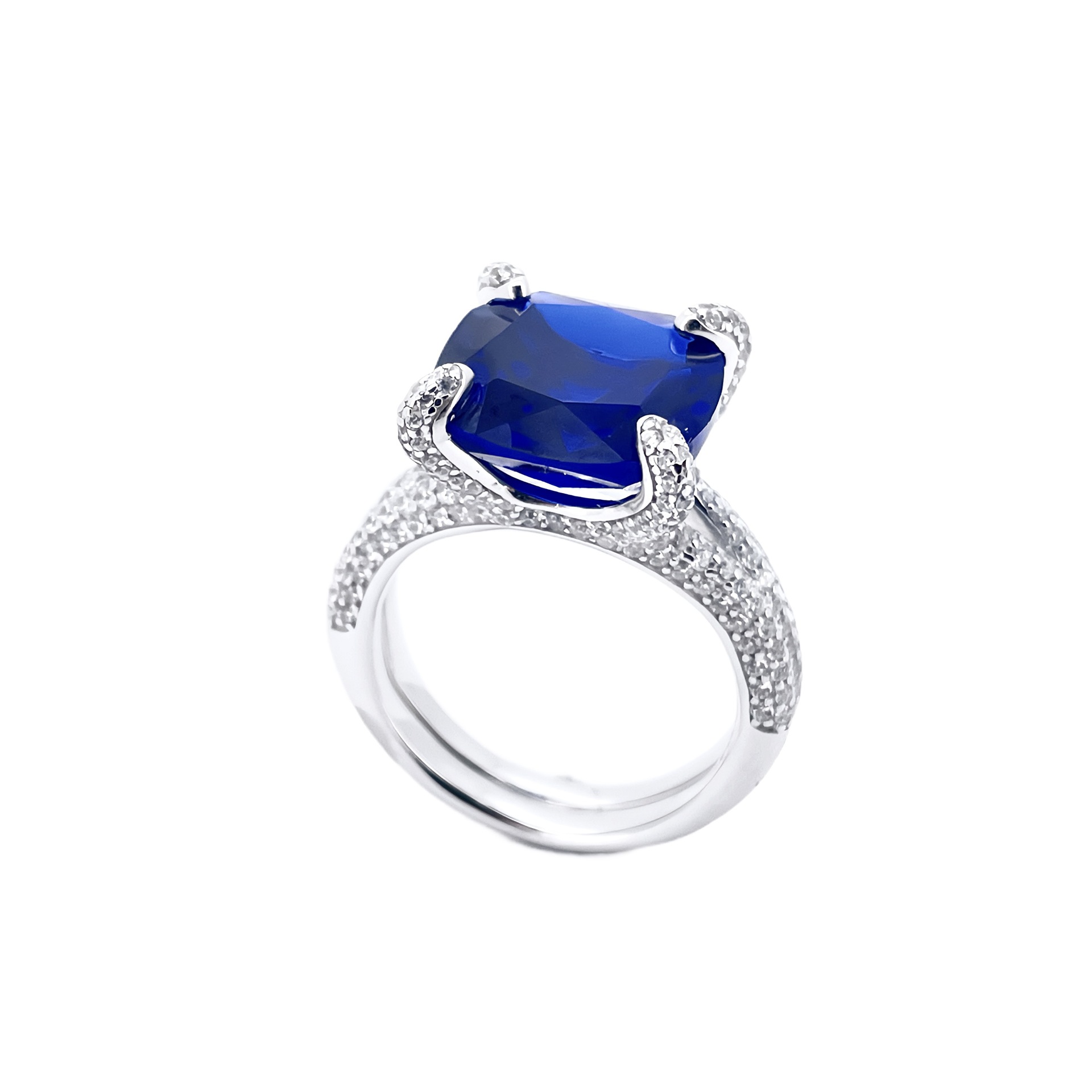 2:synthetic sapphire