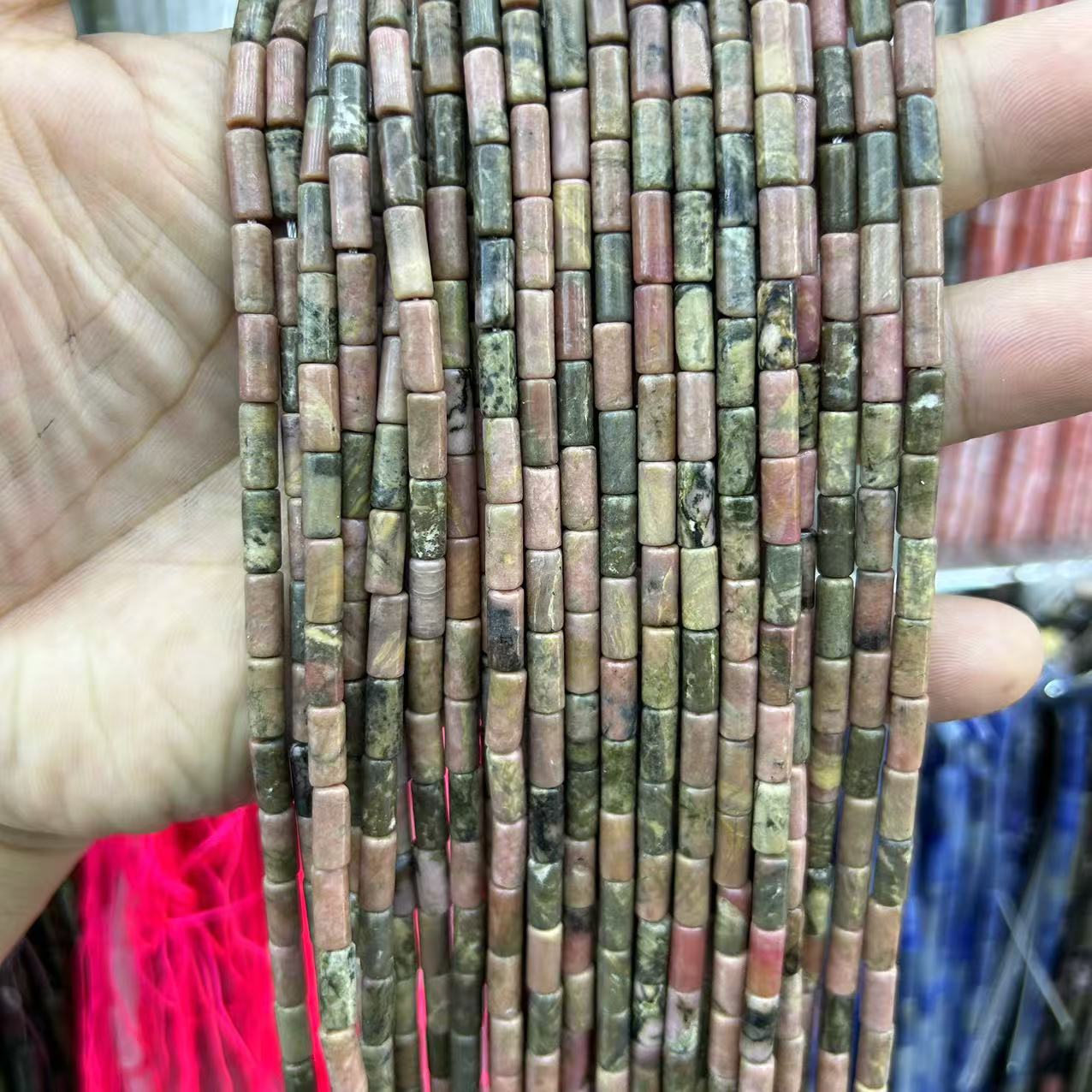 19:L-19 black line red pine