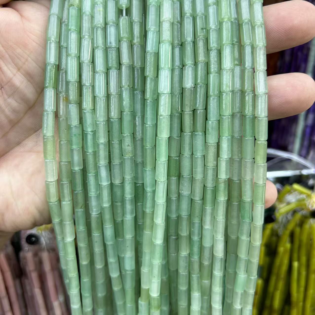 25:L-25 green donglin