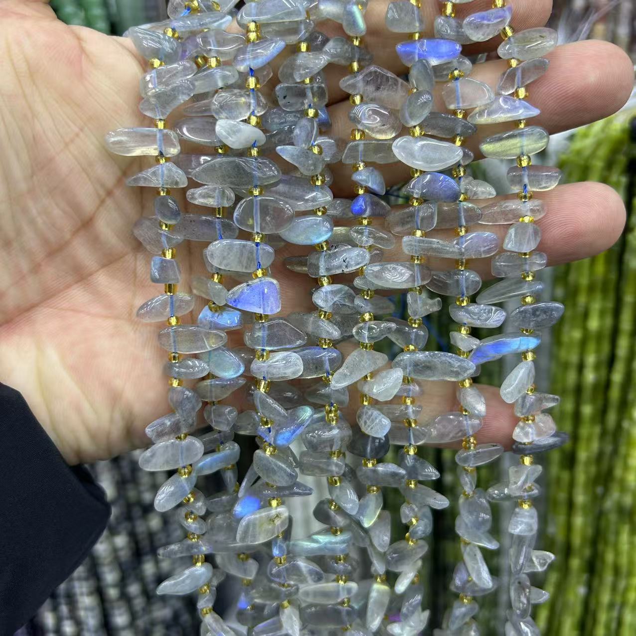 4:L-4 gray moonlight