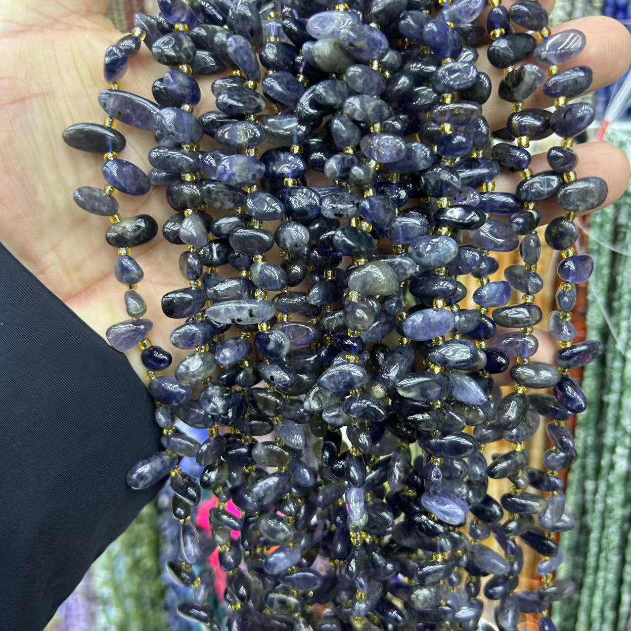 19:L-19 pansy bluestone