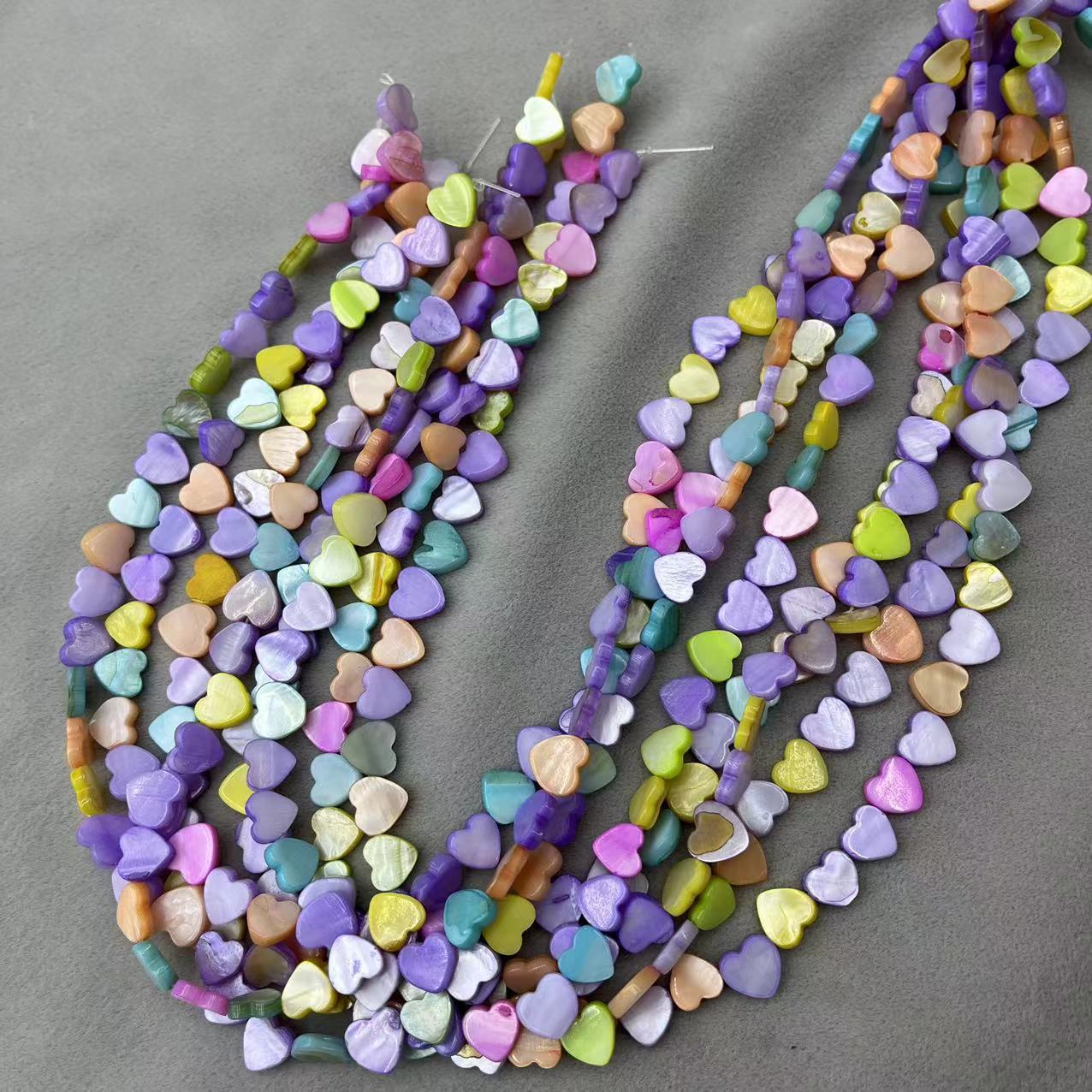 8mm horizontal hole heart shape/about 47 pieces