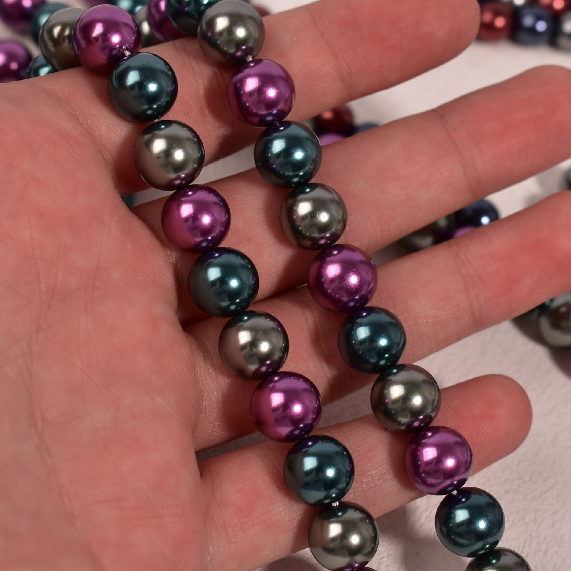 Demon purple mix 8mm, about 50 pieces per string