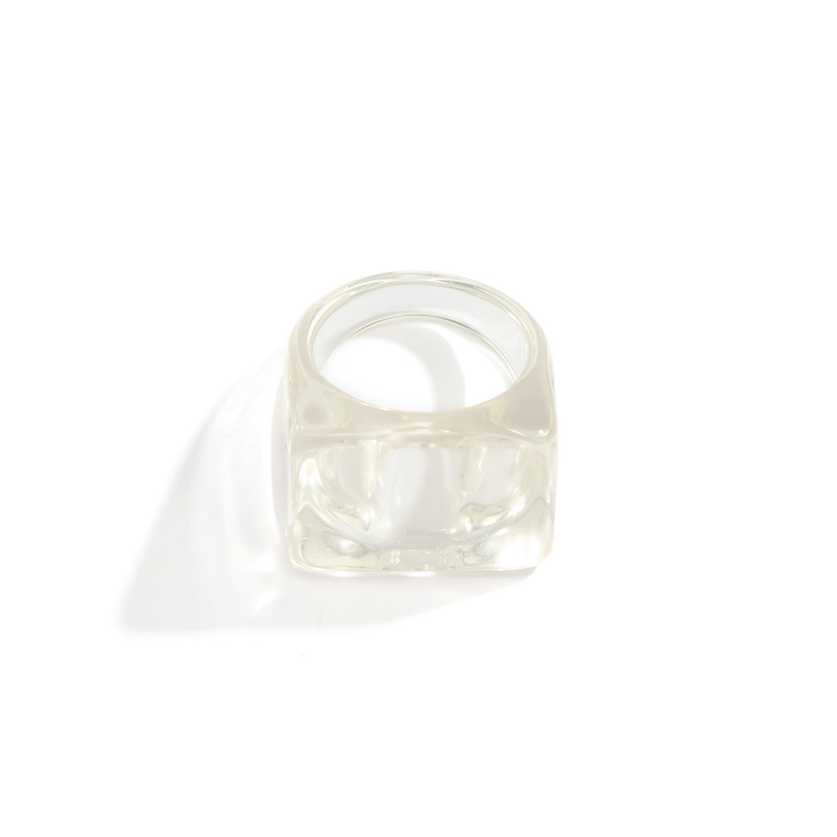 Transparent 0427
