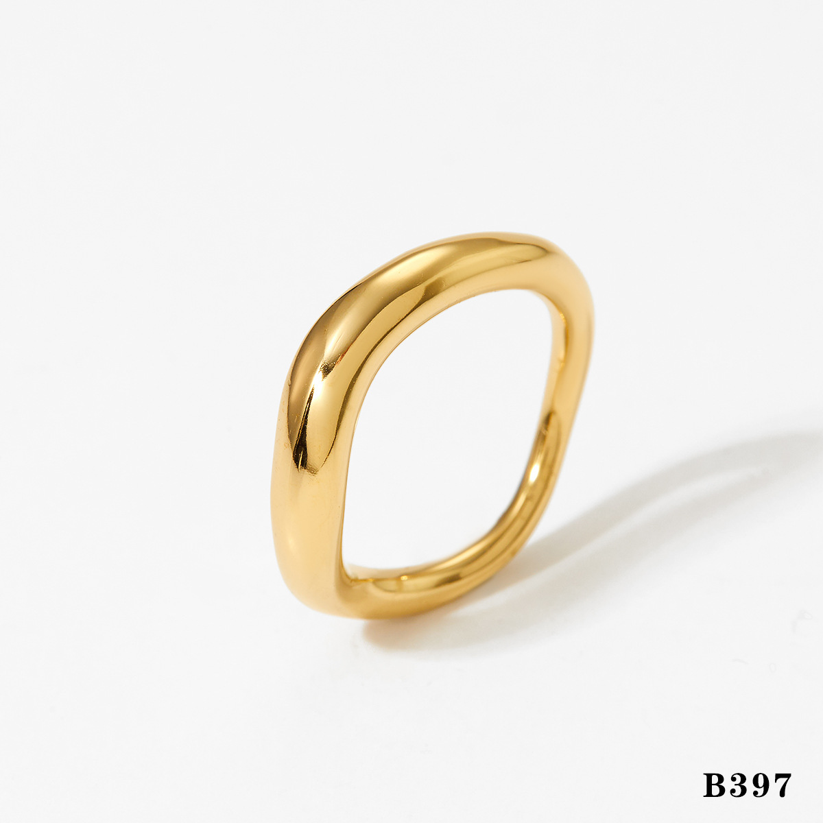 Gold ring b397 US Size #6