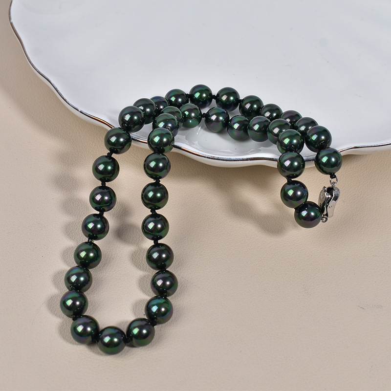 3:Malachite green necklace about 12mm